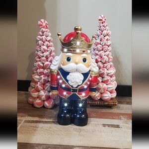 Oversized Festive Nutcracker-NWT